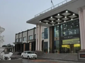 Hotel Triputi