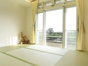 Wenyasyuan Art Gallery B & B