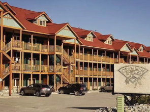 Chicamon Springs Lodge