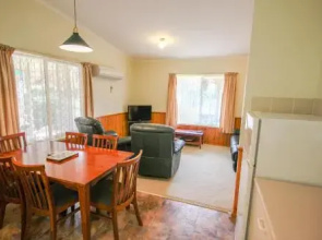 Silver Birches Holiday Unit 10