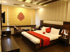 OYO 2107 Hotel Akash Continental