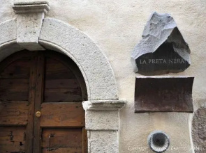 Preta Nera Intera in Giuliano di Roma