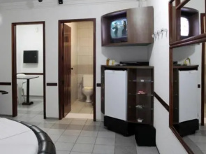 Dreams Motel (Adult Only)