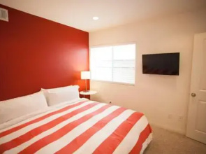 VE Beach Suite B by RedAwning