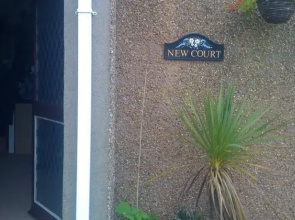 Newcourt B & B