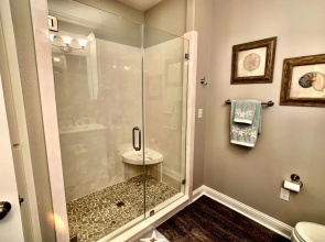 Sea Shift - 3 Br Home