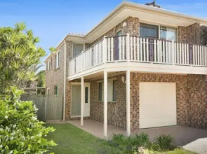 Castions - Lennox Head