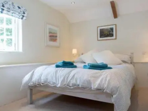 Cob Cottage at Higher Tregidden