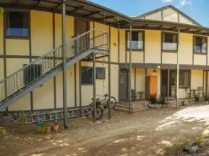 Alpzview Guesthouse