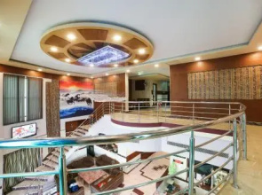 The Hallimax Club and Resort