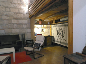 Hi5 Apartments - Central