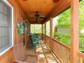 Dream On - 2 Br home by RedAwning