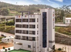 Yeosu Cube Pension