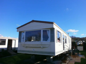 Howells Leisure Fishguard Holiday Park - Caravan Park