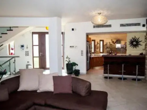 Villa Tasos