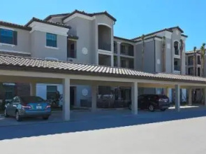 Lakewood National 02 - 2 Br Condo