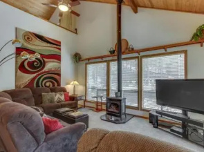Tamarack 13 Holiday Home