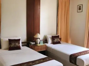Roong Aroon Hot Spring Resort