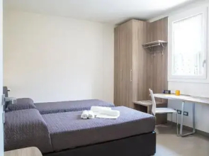 Reno Bed  Breakfast