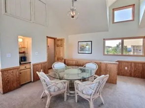 Beachwood  Cv2 - 5 Br Home