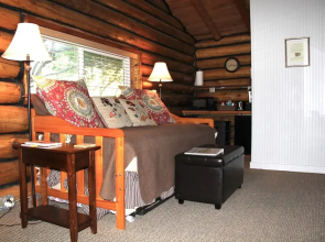 Yellowstone Hot Spring Cabins