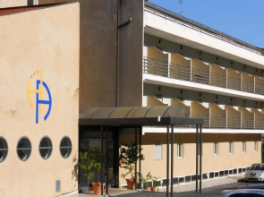 Alfredo Hotel