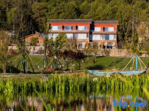 LuGuhu Anxia Mountain Resort Hotel