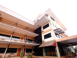 Kanjana Hotel