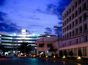 Ayutthaya Grand Hotel