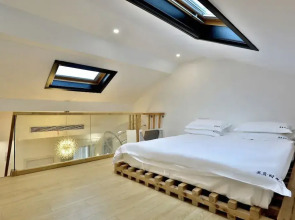 Shanghai Monegative Time Garden Hotel