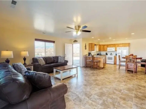 Moab Trails Inn ~ B - 2 Br Duplex