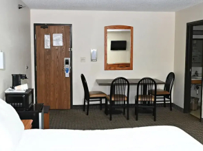 Super 8 Hibbing