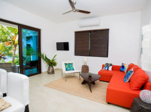Bella Luna Beach House #227473