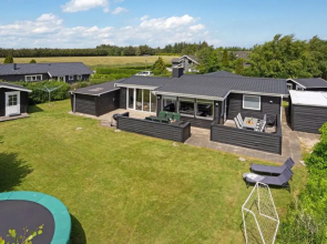 "Edel" - 650m from the sea in NE Jutland