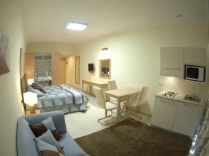 Plaza Suite Regency Hotel
