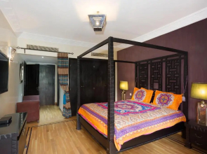 The Sapphire Apartment with Private Swimming Pool & Hot Tub - Hivernage Quarter - By Goldex Marrakech