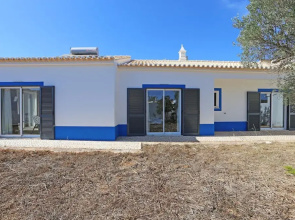 D13 - Eiras Velhas Holiday House in Alm Dena