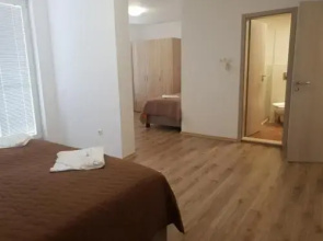 Neven Apartments