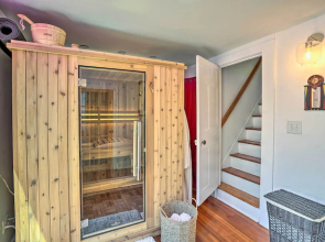 Eclectic Troy Home w/ Hot Tub - Pet Friendly!