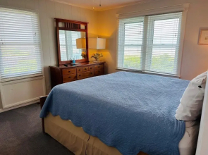Close Enough 4 Bedroom Home by RedAwning