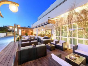 Despoina Apartments by Estia