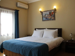 Utopia Lodge Hotel