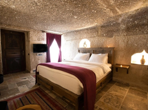 Medusa Cave Hotel