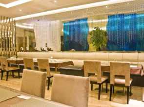 Xiamen Rushi Hotel Exhibition Center