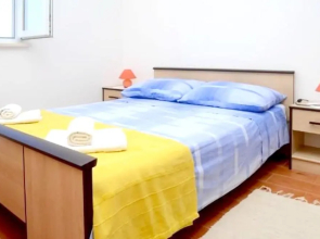 Apartment with 2 Bedrooms in Postira, with Wonderful Sea View, Furnished Terrace And Wifi - 60 M From the Beach