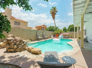 Top Rated Desert Oasis With Pool- BBQ- Game+ - S1