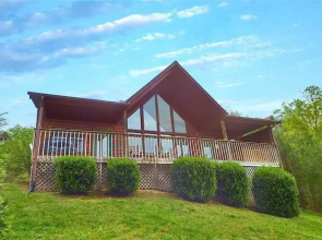 A Sunset to Remember 1 Bedroom Mountain View Home