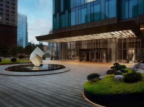 The Ritz-Carlton, Nanjing
