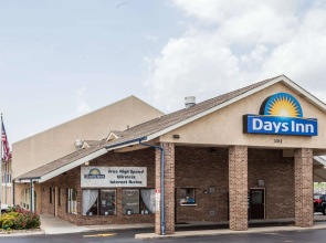 Days Inn by Wyndham Nashville North/Opryland Area