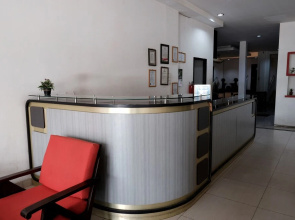 Surya Hotel by OYO Rooms